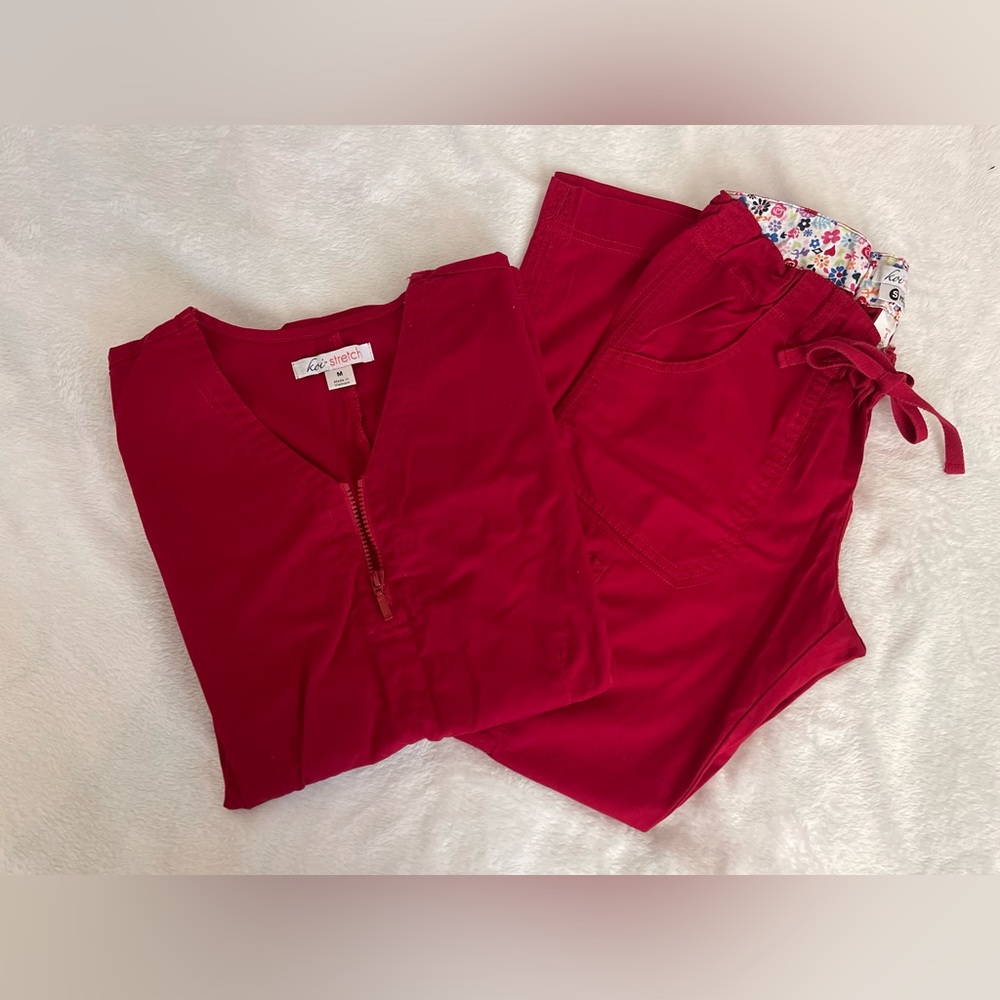 Koi Scarlet Women's Scrub Set